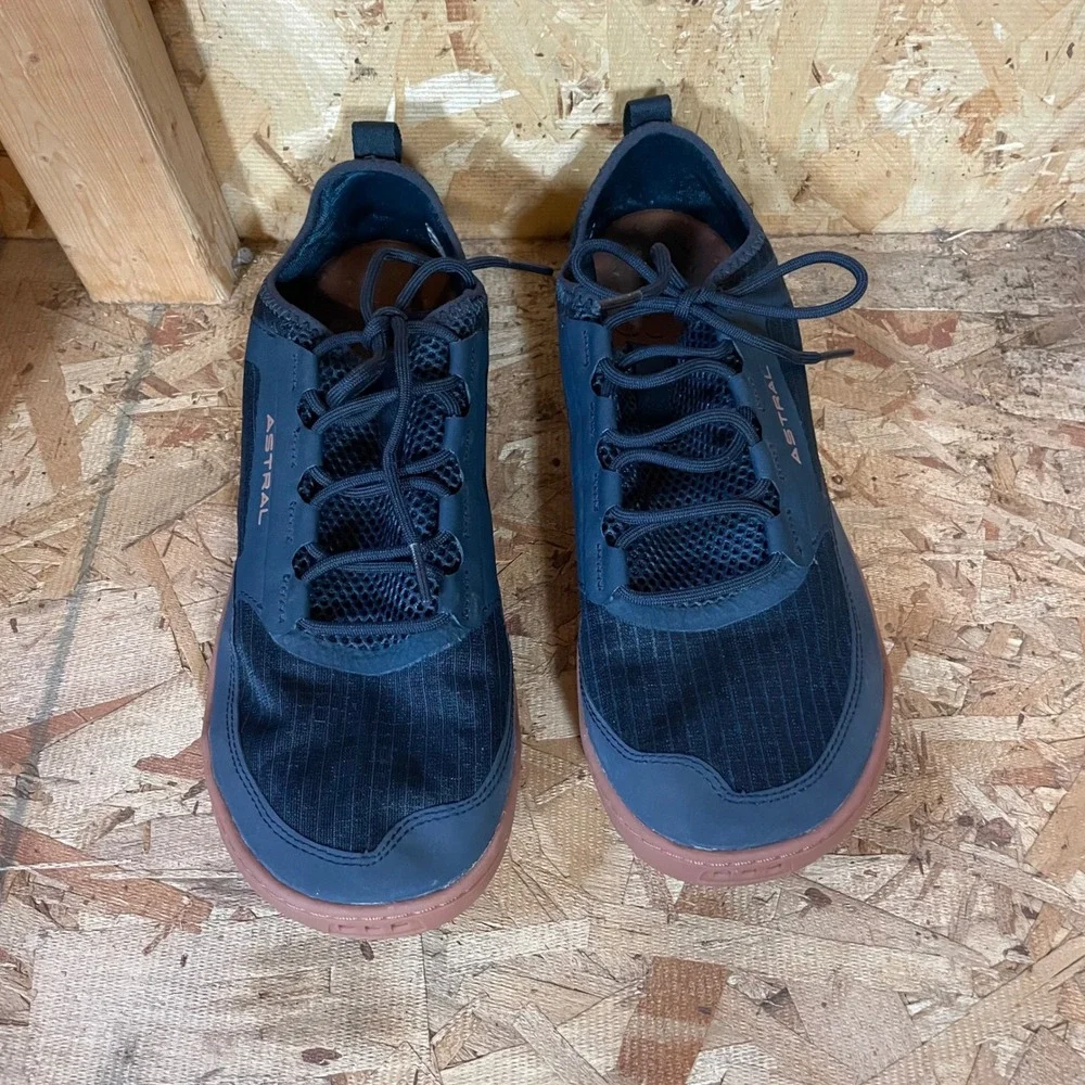 Astral Loyak Barefoot Shoes Mens 10 Blue Zero Drop Low Profile Barefoot VS202